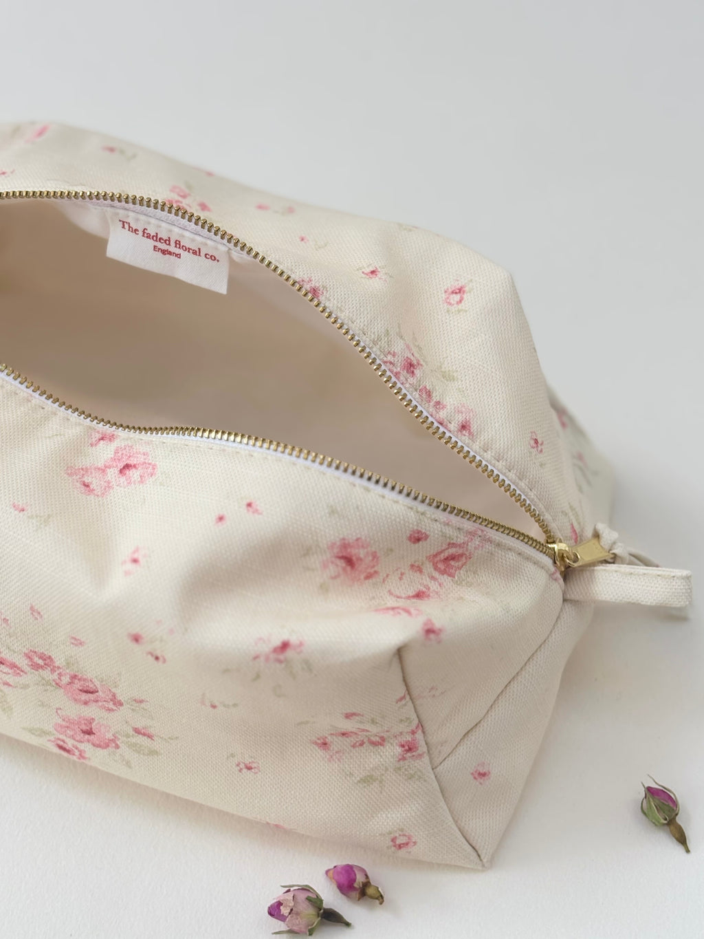 Make-Up Bag in Fleurette