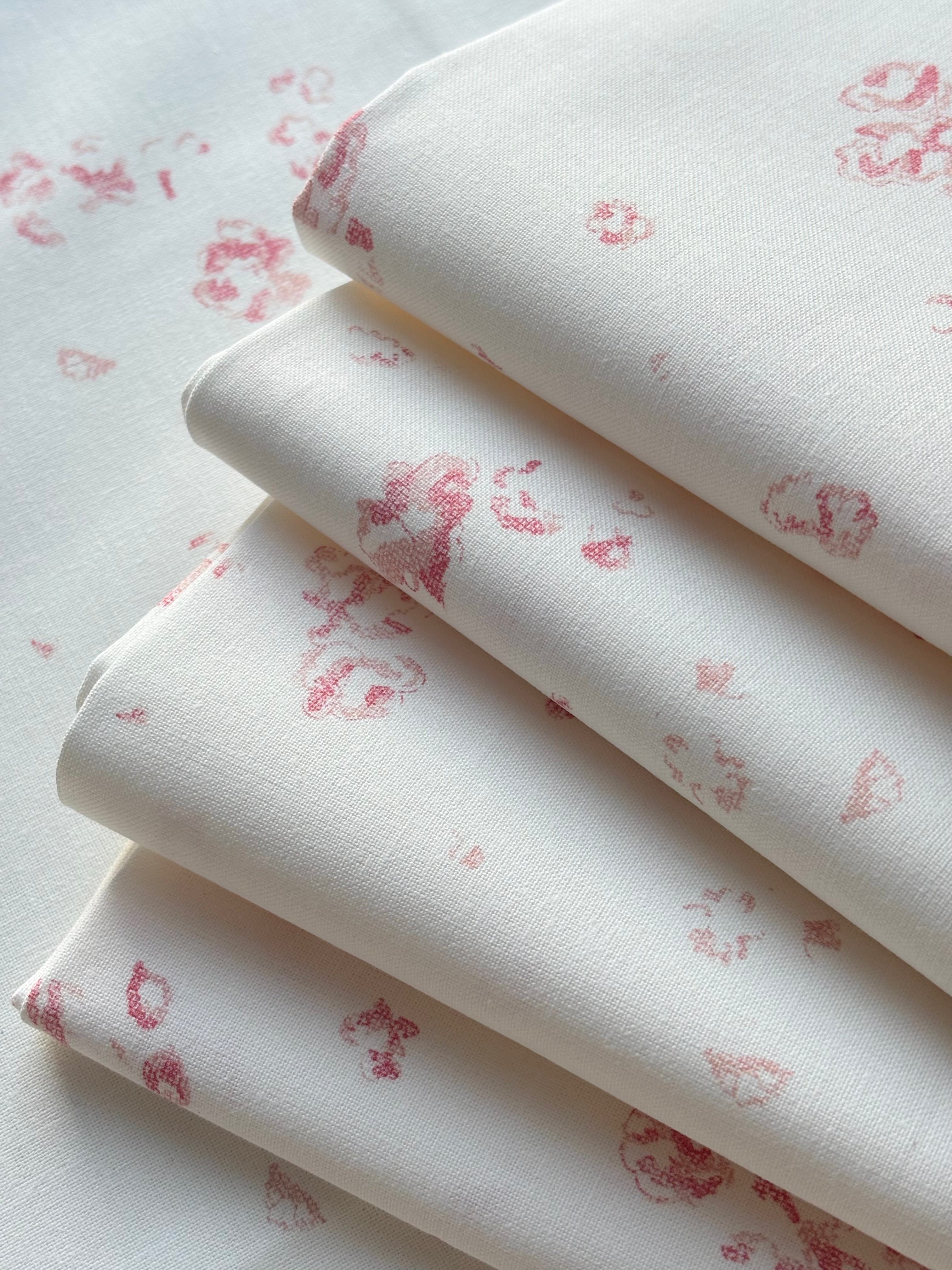 Napkin in Ditsy Pink- Set of 4