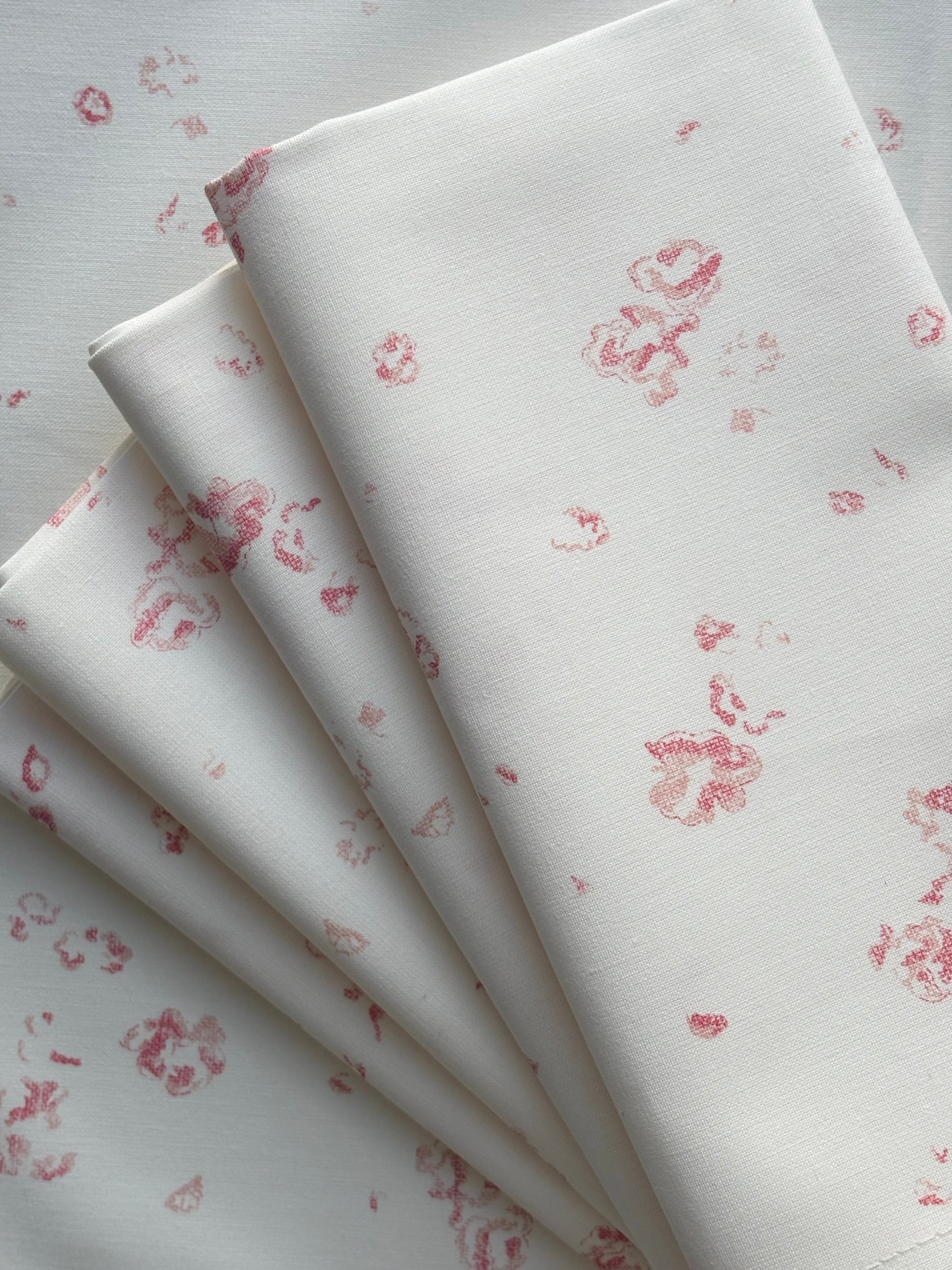 Napkin in Ditsy Pink- Set of 4