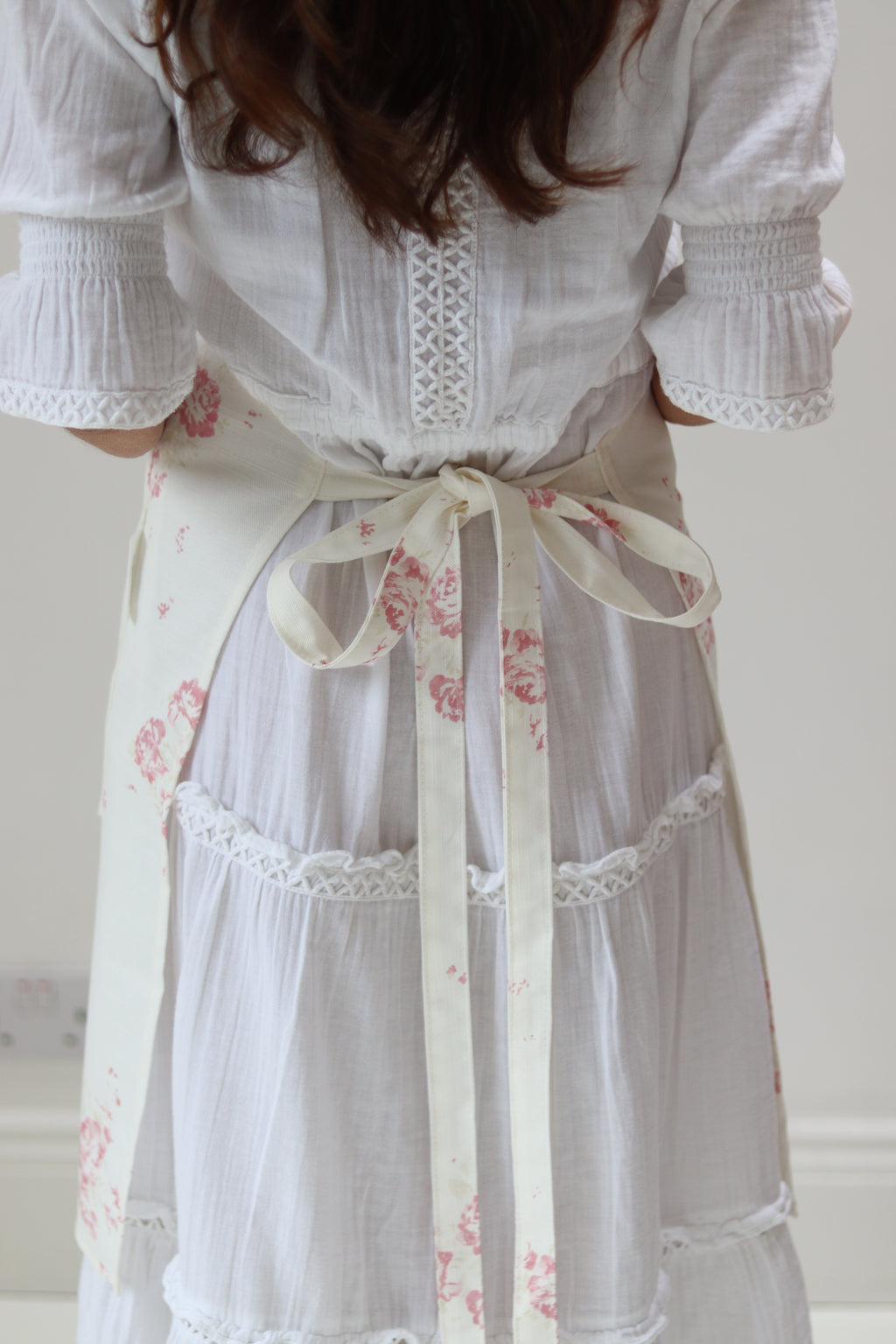 Apron in Antique Rose