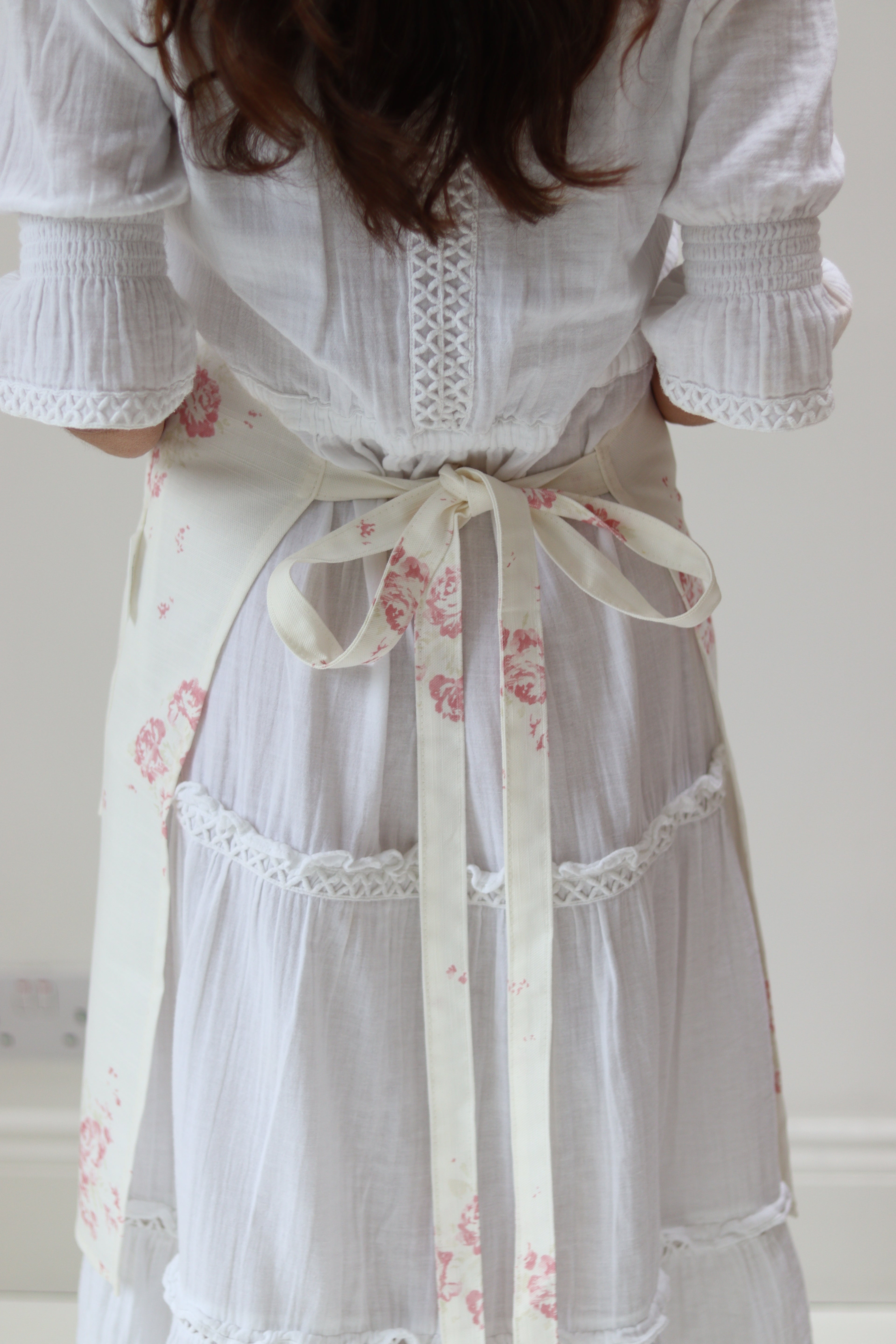 Apron in Antique Rose