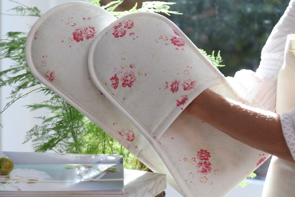 Oven Gloves in Gipsy